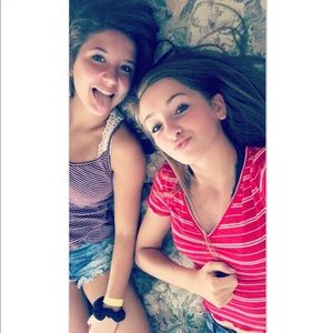 Meet your Posher, Hillary